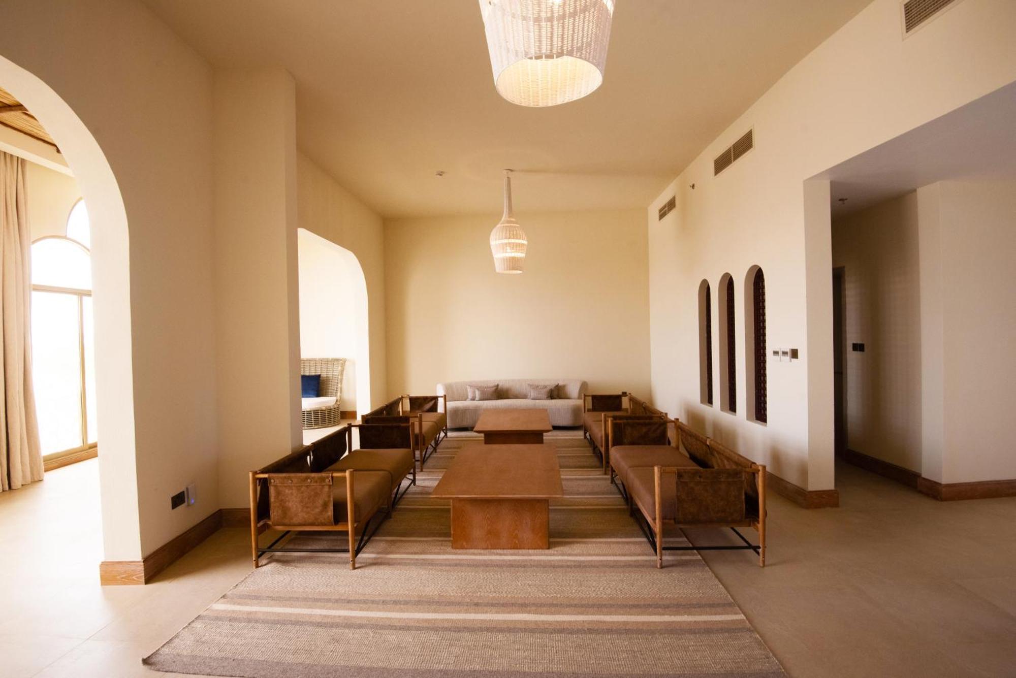 Liwa Hotel Mezairaa Exterior photo