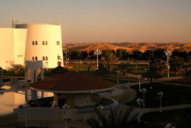 Liwa Hotel Mezairaa Exterior photo